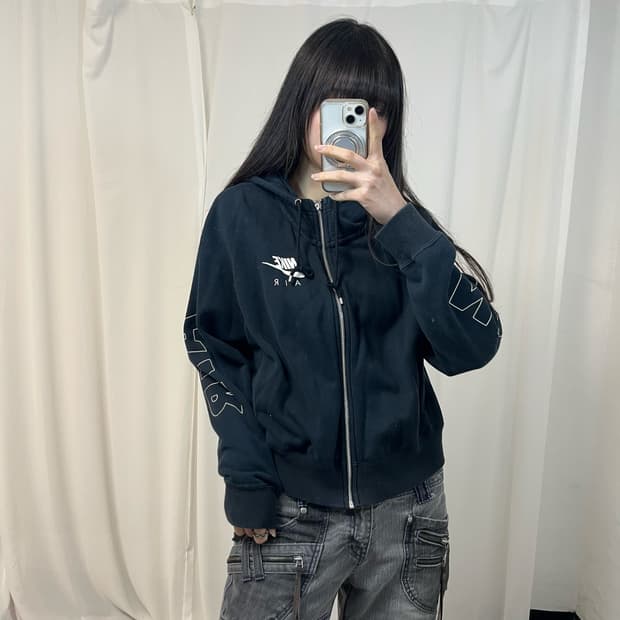 Nike black zip-up hoodie