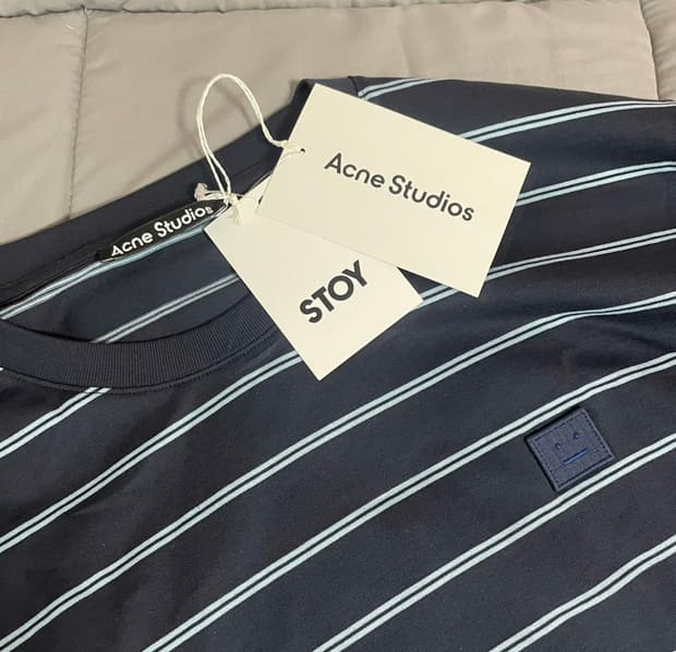 아크네 스튜디오 엘우드 롱슬리브 s