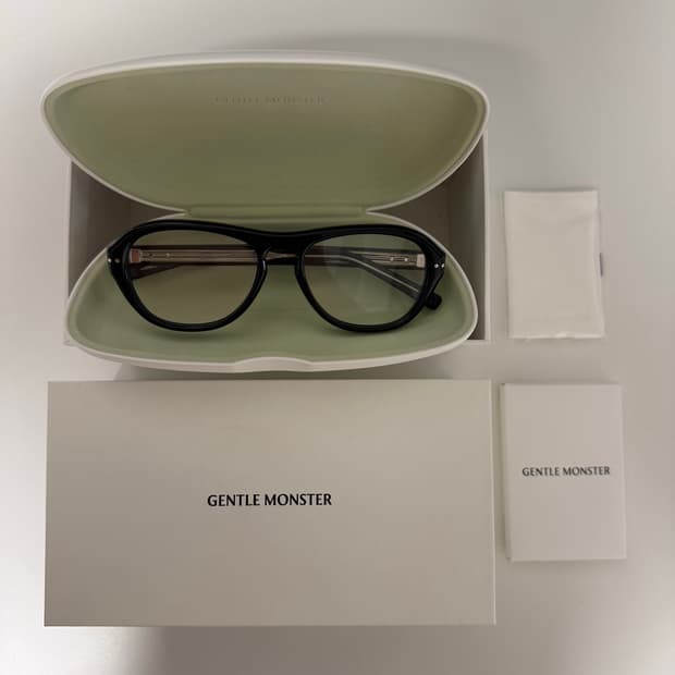 젠틀몬스터 오아 01