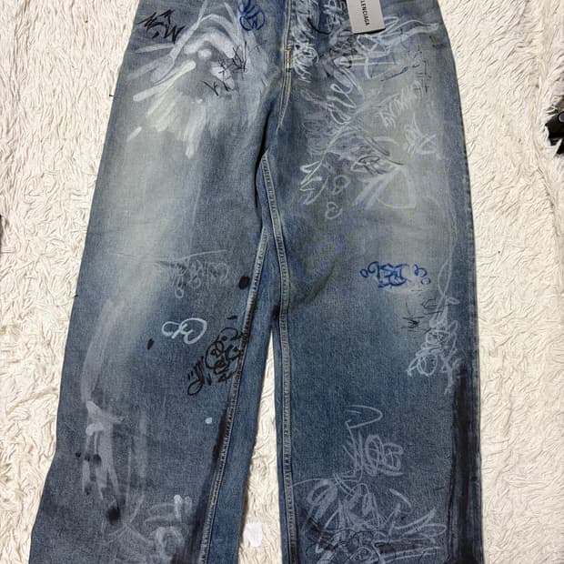 (S) 발렌시아가 그래피티 배기 데님