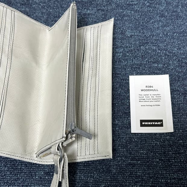 새상품 프라이탁 희귀 Freitag R304 Woodhull - 장지갑