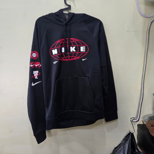 [S] NIKE 써마핏 글로벌 그래픽 풀오버 후드 (블랙 / US·EU)
