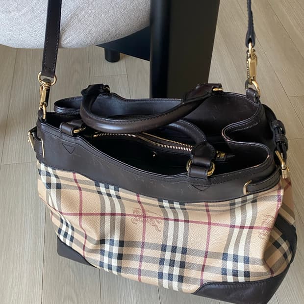 버버리 토트 숄더백