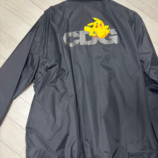 꼼데가르송 포켓몬 착샷만해본상품