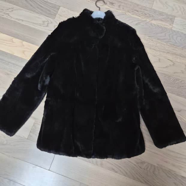 토끼털자켓 
