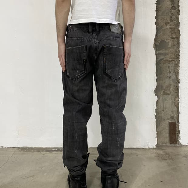 디젤 아일렛 스트레이트 팬츠