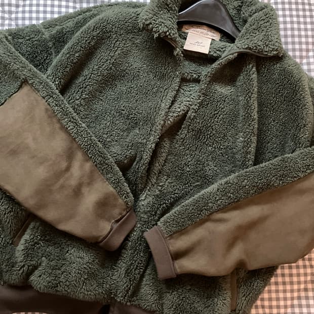 레미 릴리프 플리스 자켓 카키