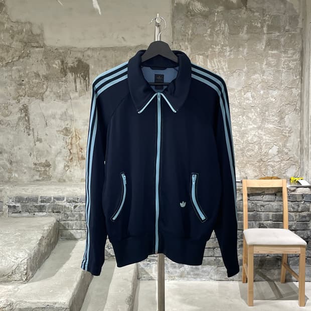 아디다스 네이비 스카이 블루 70s 트랙 져지