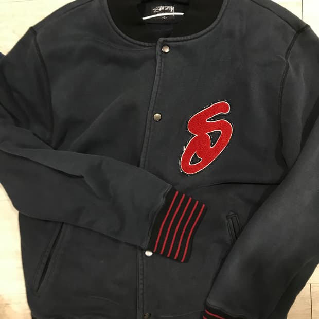 스투시 stussy 어센틱 바시티