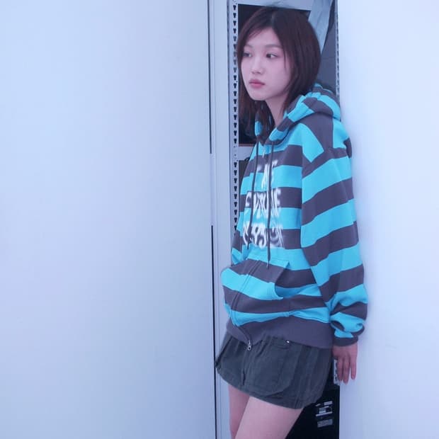 Istkunst 이스트쿤스트 후드집업