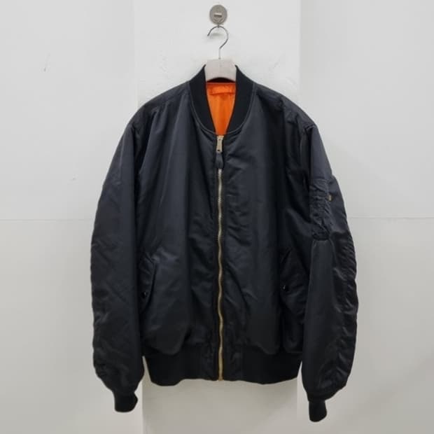 ALPHA INDUSTRIES 알파인더스트리