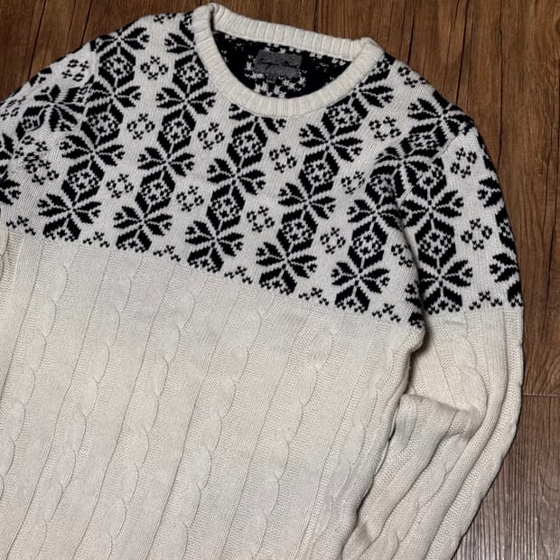 일본 노르웨이 눈꽃 패턴 니트 스웨터