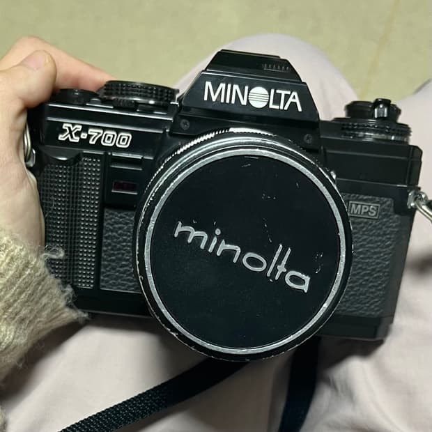 미놀타 X-700