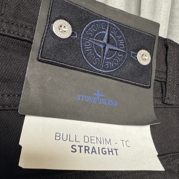 스톤아일랜드 데님리서치 스트레이트핏 블랙 데님 청바지 30