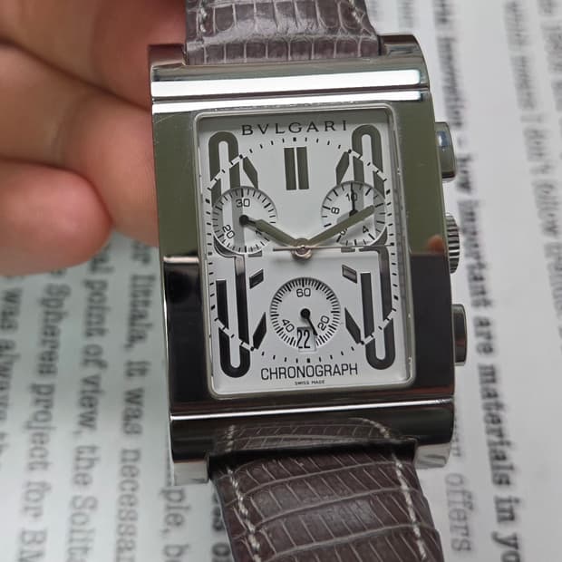 레어] 불가리 렉탕골로 화이트판 사각탱크 크로노그래프 라지스틸 쿼츠 