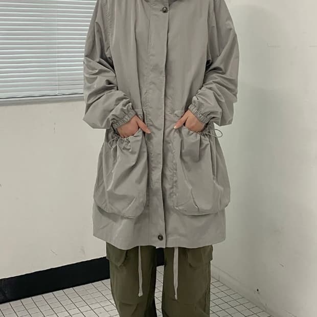 밀로 우먼 스트링 포켓 후디 자켓