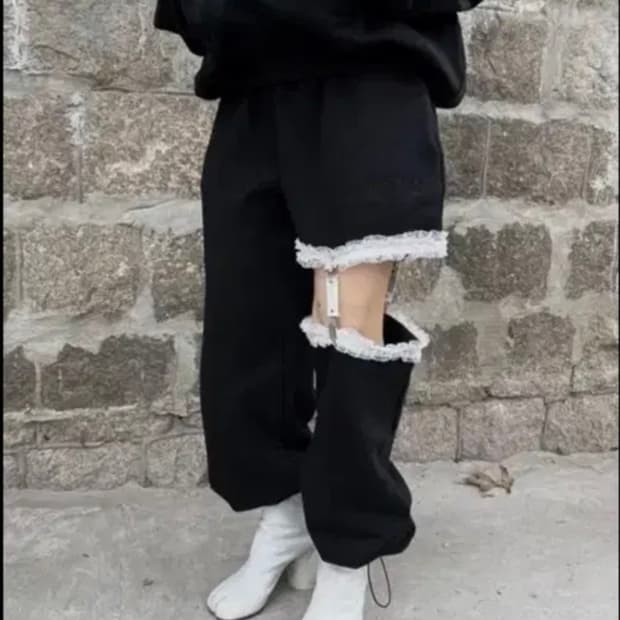 미스테리어스호텔 가터벨트 팬츠 블랙 신버전