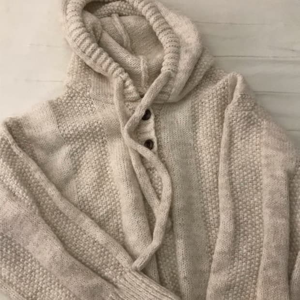 아이보리 니트 후드티