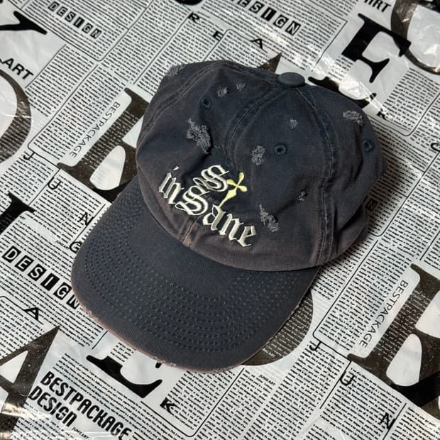 인세인게러지 볼캡