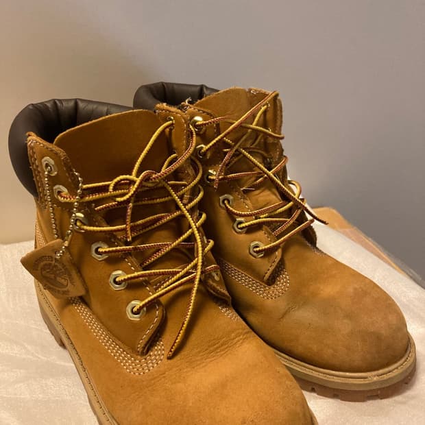 팀버랜드 6인치 225