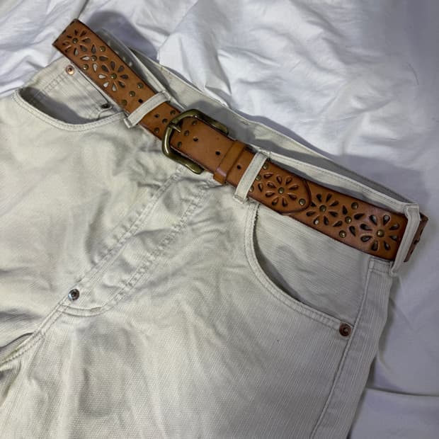 빈티지 플라워 펀칭 웨스턴 레더 벨트 네이티브 아메리칸