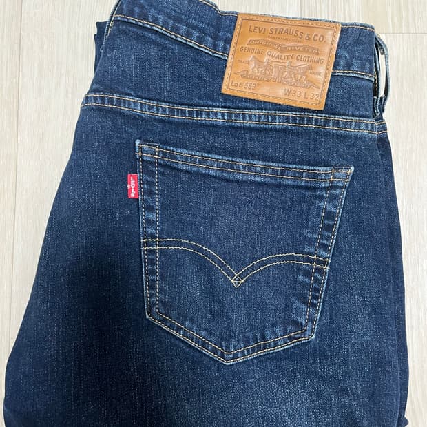 Levi’s 569 33x32