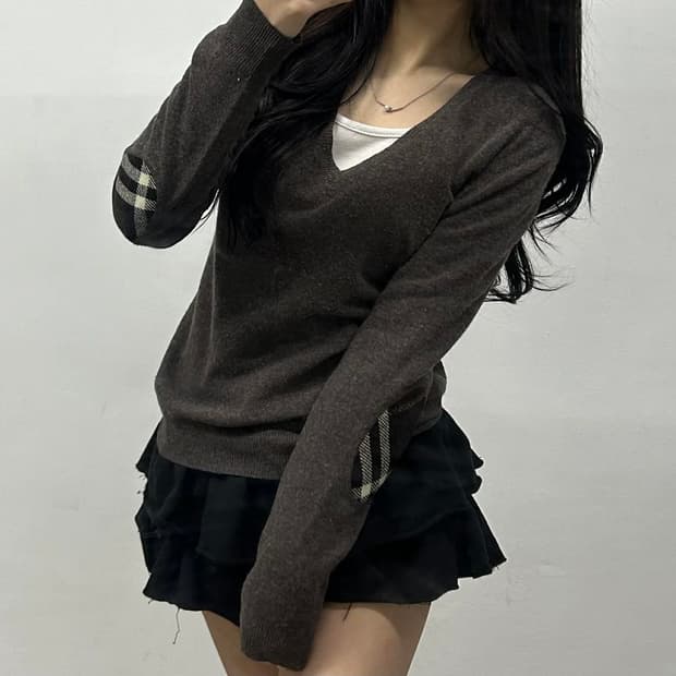 버버리 암패치 체크 걸즈 울 브이넥 니트(M)