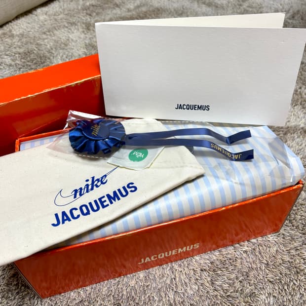 자크뮈스 나이키 문슈즈 225 팝니다