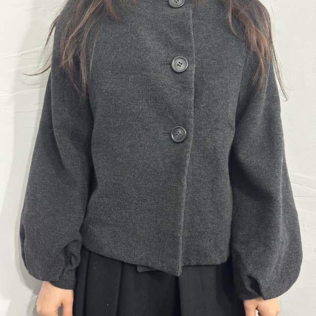 eight peanuts button wool jacket