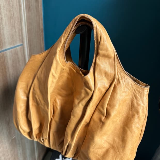 cos 소가죽 가방