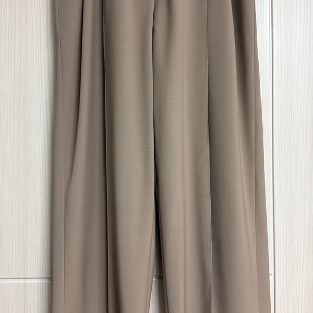 low rise trouser - beige