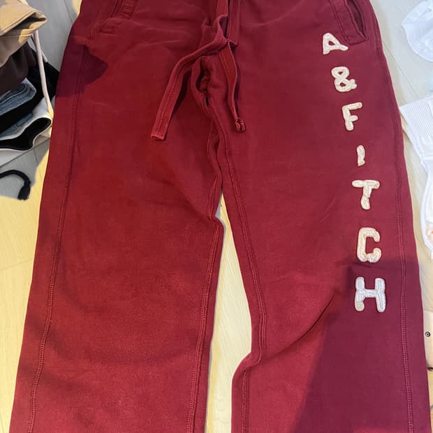 아베크롬비fitch 버건디 바지