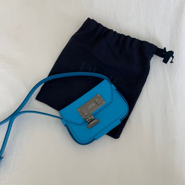 디올 락 미니 크로스백