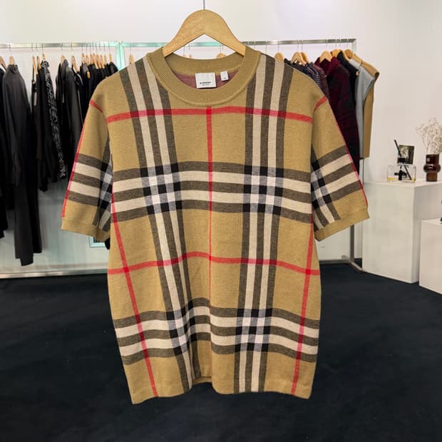 [M] 버버리 노바체크 반팔 니트