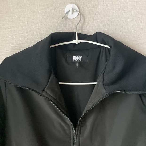 DKNY GOLF 미착용 패딩 M