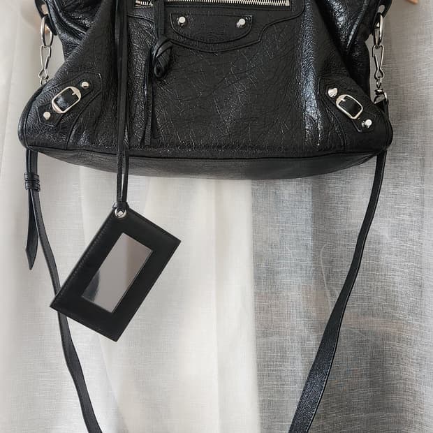 발렌시아가 모터백