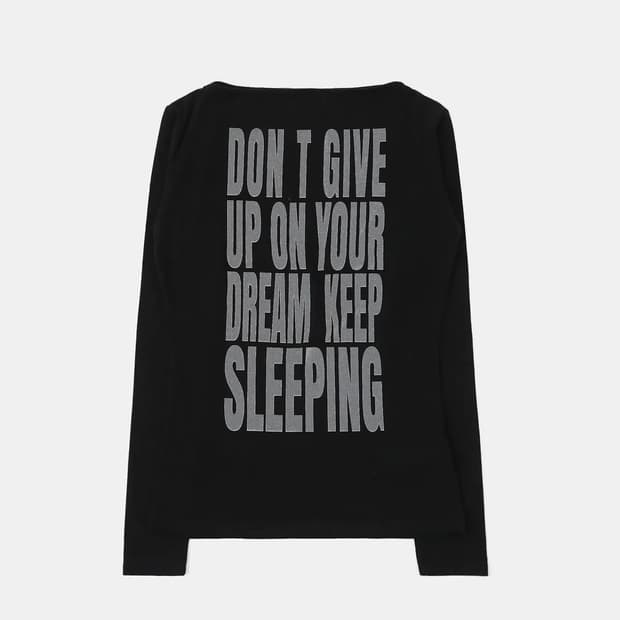 배드블러드 KEEP SLEEPING 보트넥 루즈핏 티 