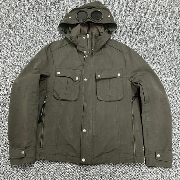 cp컴퍼니 밀리터리 야상 고글 자켓