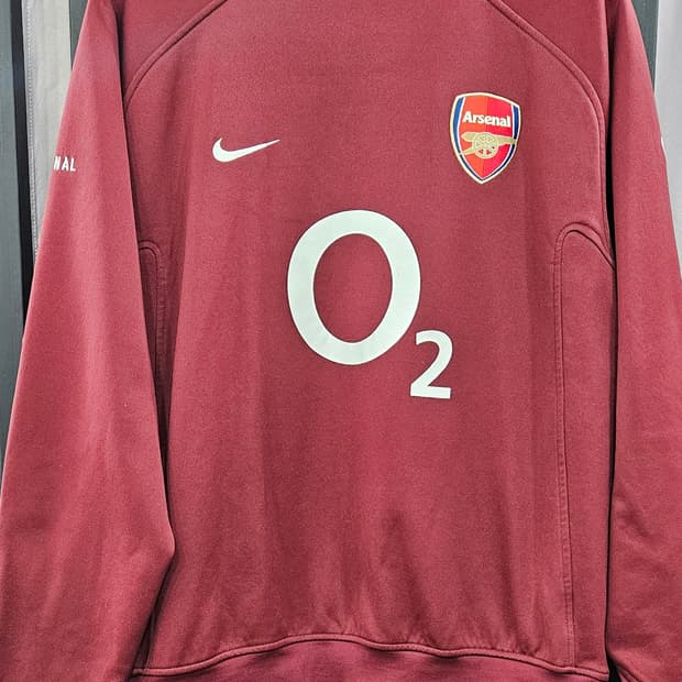 (정품 희귀)나이키 아스날 05/06 하이버리 써멀탑 버건디 L
