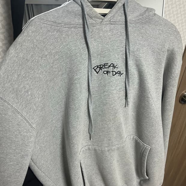 꼼파뇨 고양이 후드티 팝니다