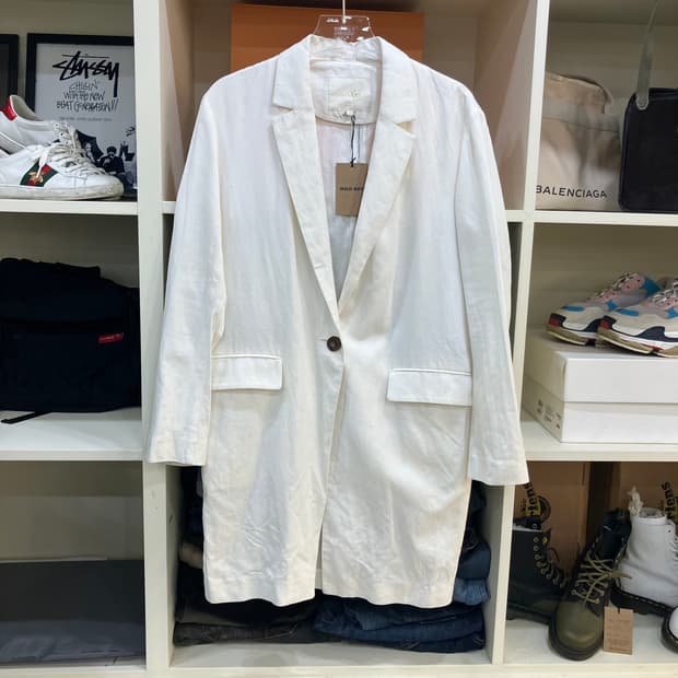 마쥬 화이트 지퍼 마 싱글 블레이저 