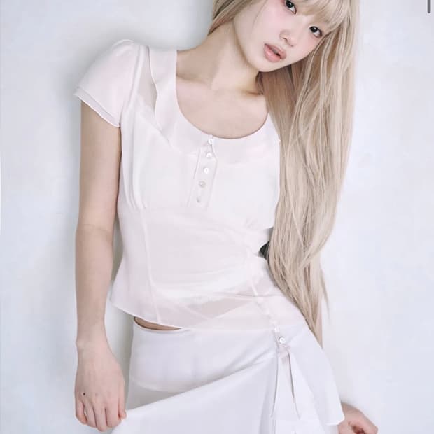 [새상품]레이즈미야 하나 시어 블라우스