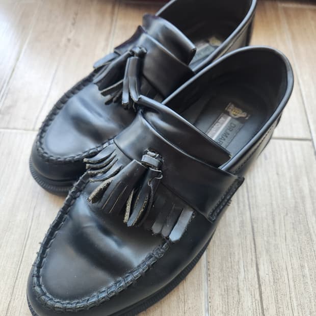 닥터마틴 아드리안 블랙 (250)