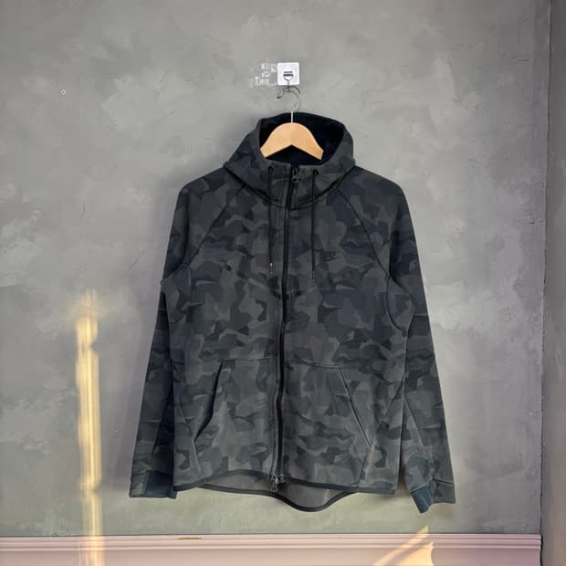 나이키 테크팩 후드집업 카모