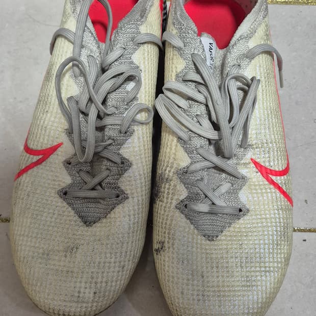 나이키 머큐리얼 베이퍼 12 엘리트 FG