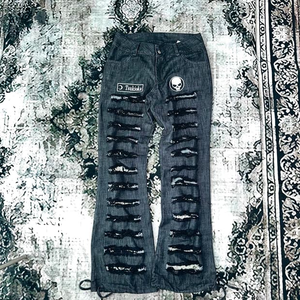 Distressed Flare Jeans Pants