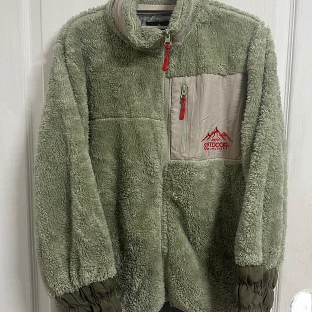 아웃도어 후리스 소매 포인트