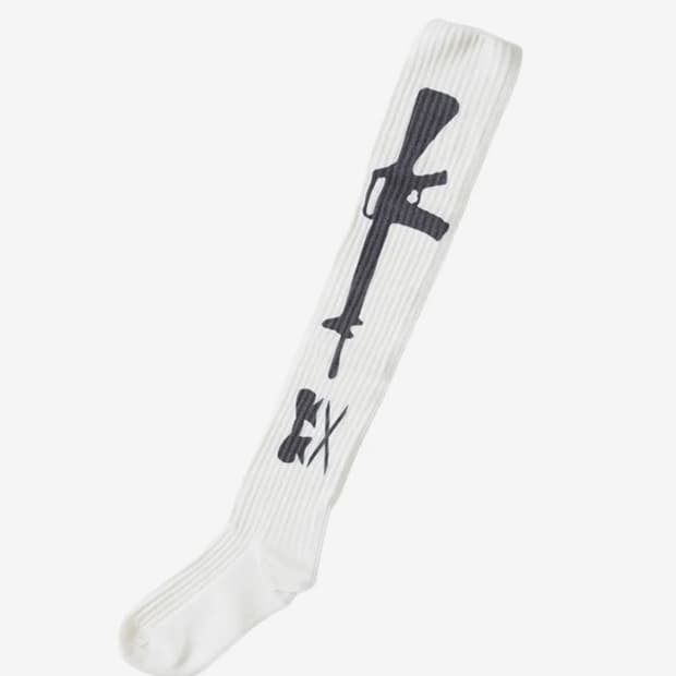 에브리벌스데이 Kitty gun socks 