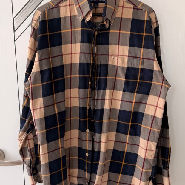 티미힐피거 체크 셔츠