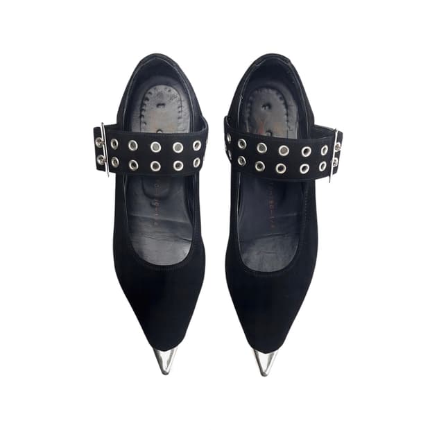 double pin Mary Jane